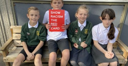shorne primary school shows racism the red card