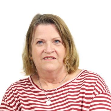deb peeke higher level teaching assistant at shorne primary school