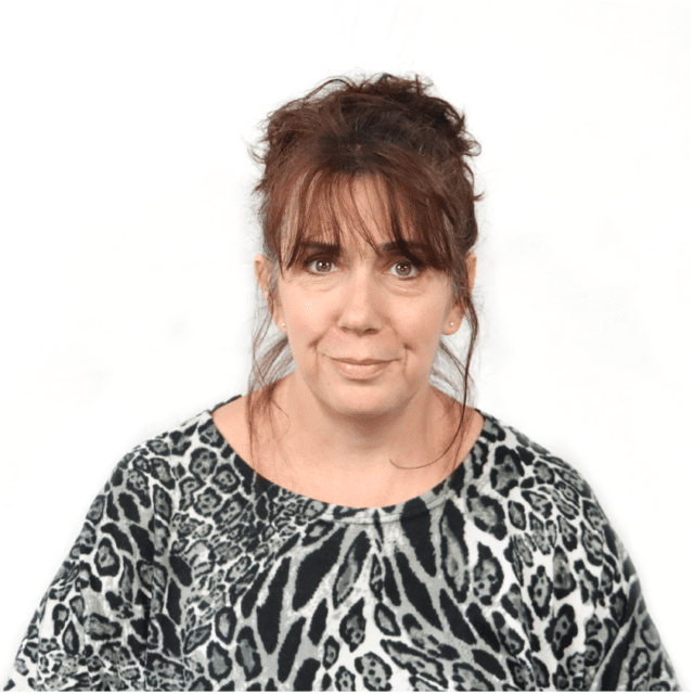 Nicky warner teaching assistant at shorne primary school